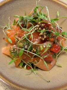 Saumon | Sauce vierge | Labneh
